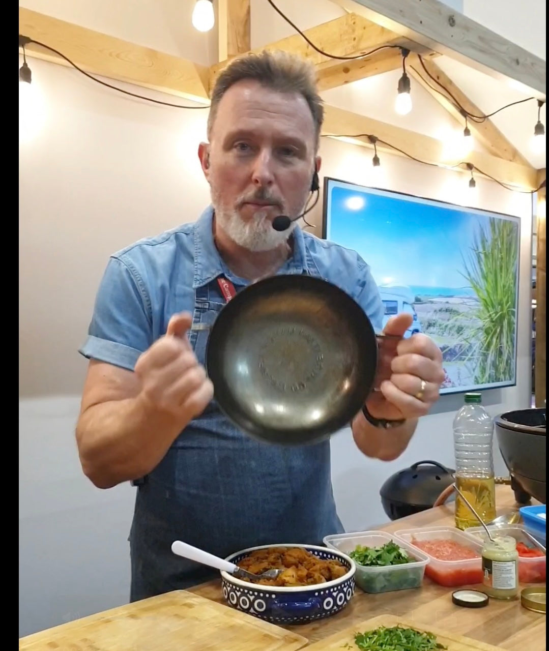 Happy Campers! Balti cooking at The Motorhome and Caravan Show NEC Birmingham 2025