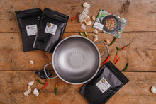 GIFT SET; Authentic Balti Bowl and Curry King Spice Set