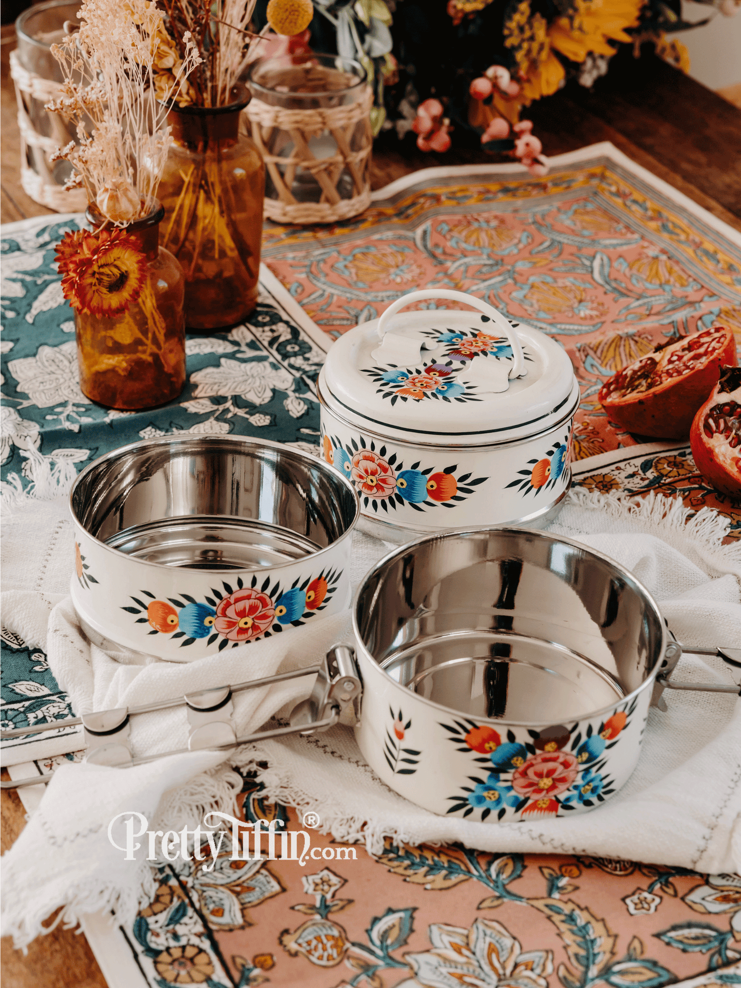 Pretty Tiffin, indian Tiffin, Metal Lunchbox, ladies tiffin, steel lunchbox, Traditional Tiffin