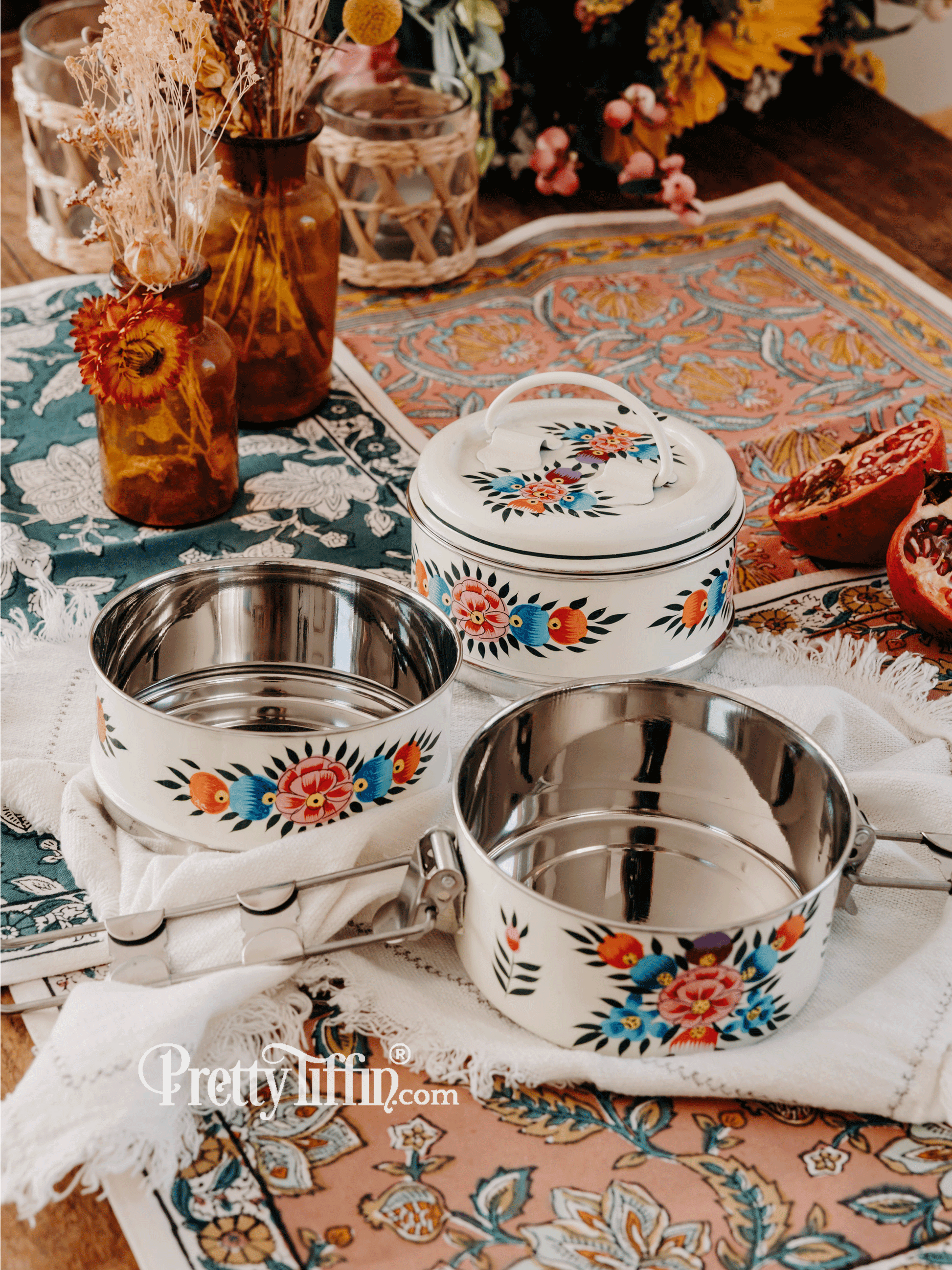 Pretty Tiffin, indian Tiffin, Metal Lunchbox, ladies tiffin, steel lunchbox, Traditional Tiffin