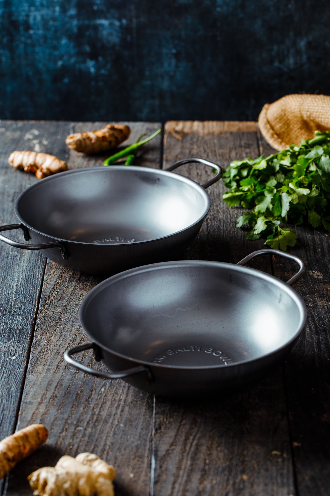 Authentic Balti Bowl and Mango Wood Stand