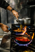Balti being cooked, Royal Watan, Balti Triangle,